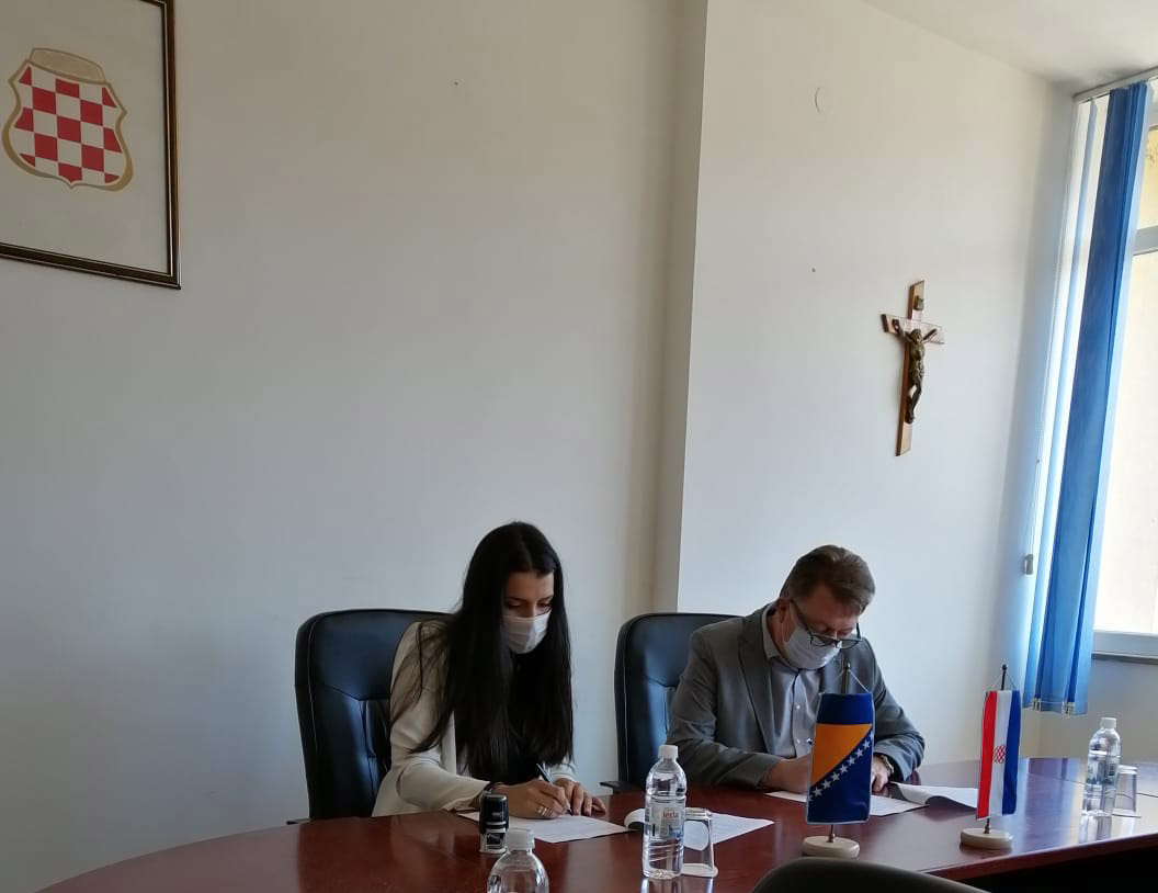 Agreements on support and co-financing of the YOUth drive project signed in the area of the West Herzegovina Canton